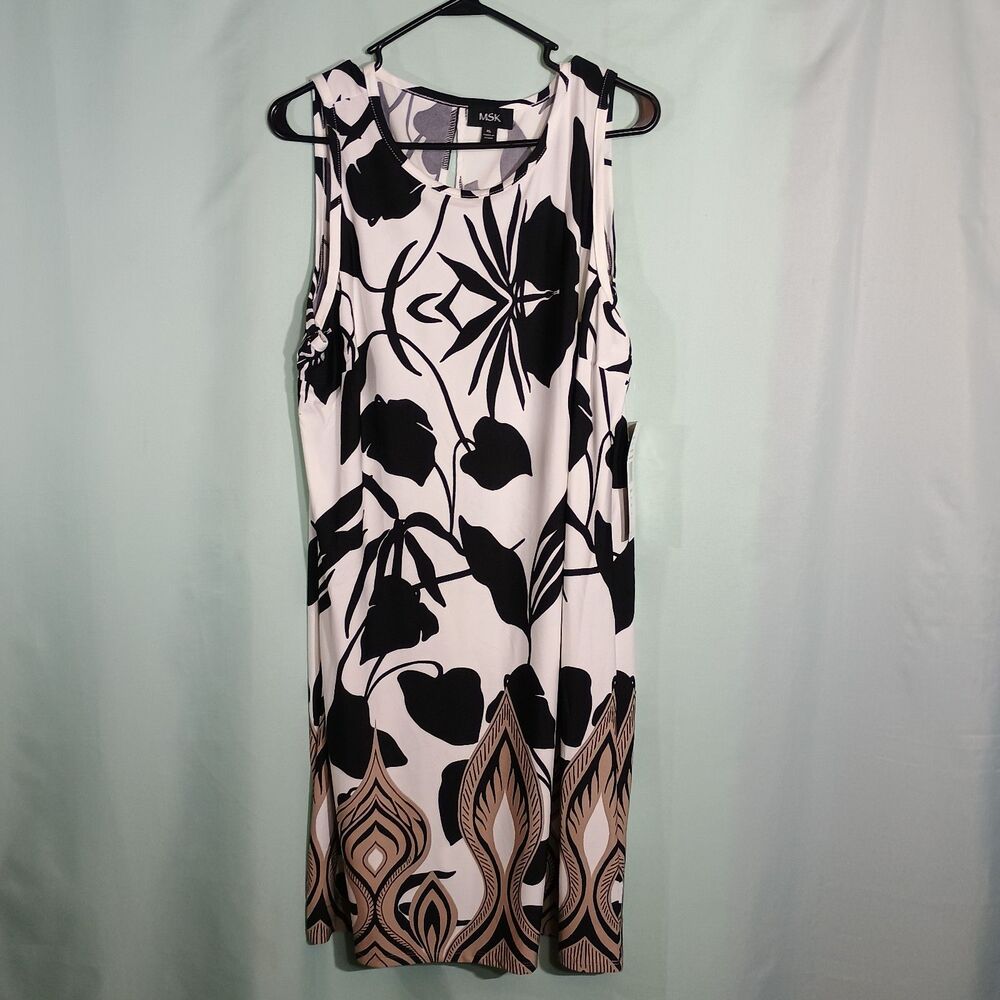 Women's Sleeveless Dress Black White Floral Print Knee Length Casual Shift